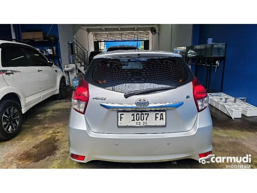 2015 Toyota Yaris G Hatchback