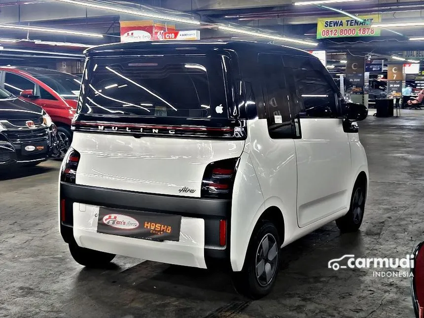 2023 Wuling Air EV Long Range + Charging Pile Hatchback