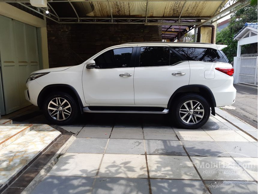 Jual Mobil Toyota Fortuner 2016 VRZ 2.4 di Jawa Barat 