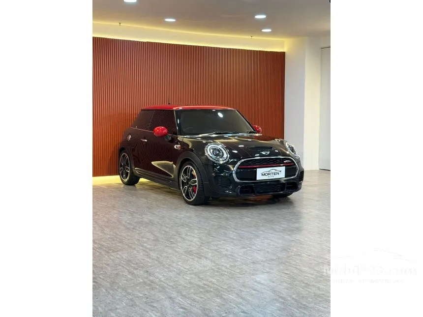 2017 MINI Cooper S John Cooper Works 3 Door Hatchback