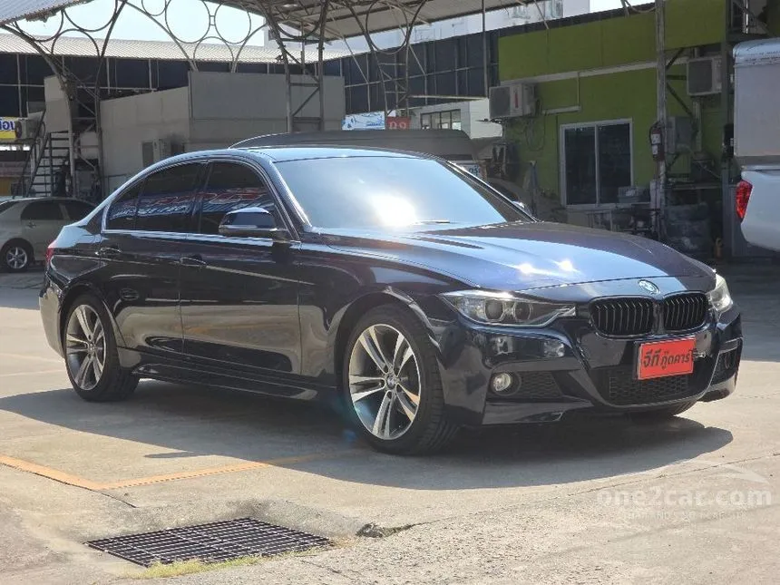 2013 BMW 320d Luxury Sedan