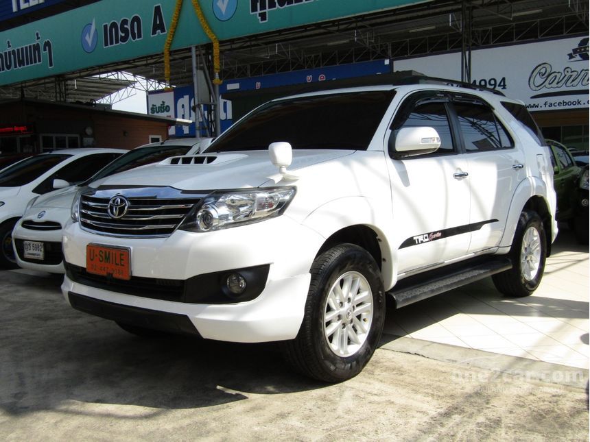 Toyota Fortuner 2013 G 2.5 In กรุงเทพและปริมณฑล Automatic Suv สีขาว For 