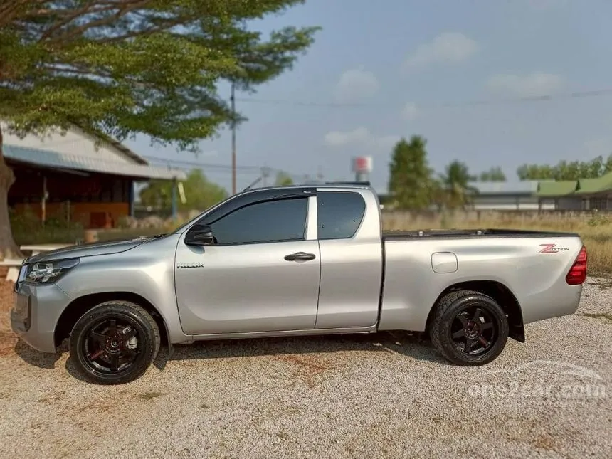 2022 Toyota HILUX REVO Z Edition Entry Smart Cab Pickup