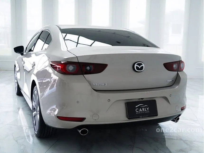 2022 Mazda 3 SP Sedan