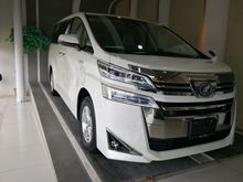 2019 Toyota Vellfire 2.5 (ปี 15-18) Base Spec Van AT