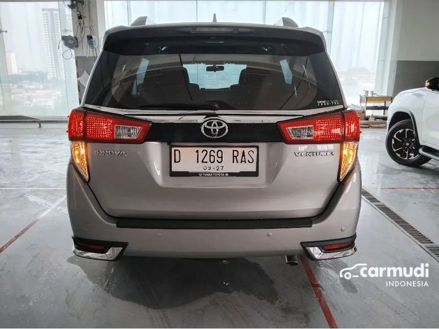 2020 Toyota Innova Venturer Wagon