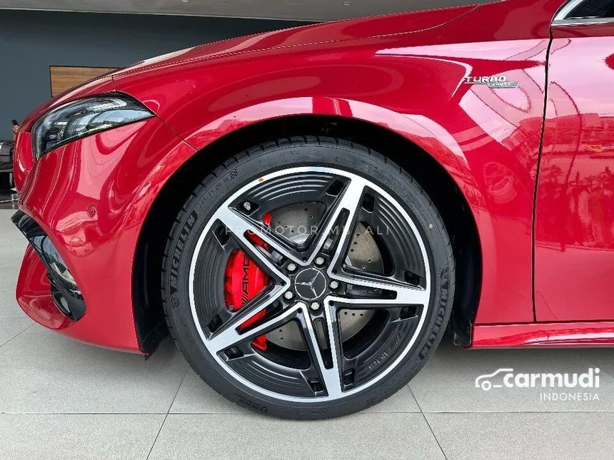 2023 Mercedes-Benz A45 AMG S 4MATiC+ Hatchback