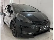 2013 Honda Jazz 1.5 RS Hatchback (istimewa)