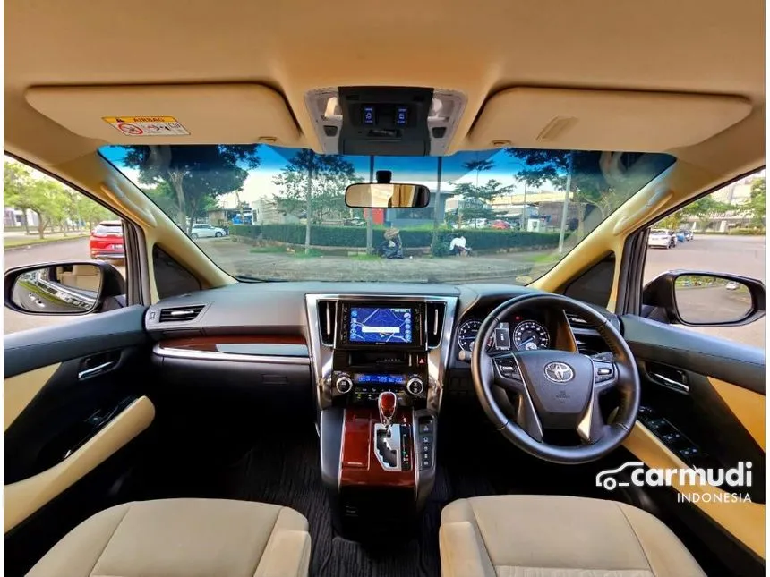 2016 Toyota Alphard X MPV