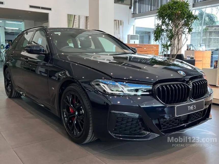 Jual Mobil BMW 530i 2023 M Sport 2.0 di DKI Jakarta Automatic Wagon ...