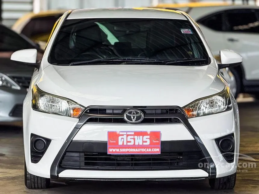2014 Toyota YARIS E Hatchback