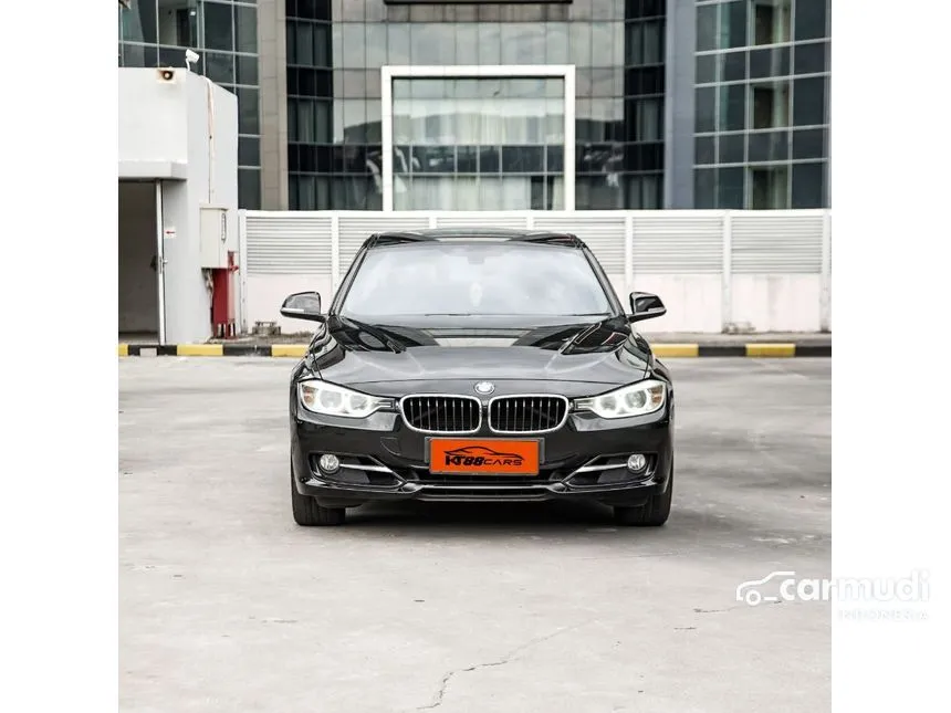 2014 BMW 320i Sport Sedan