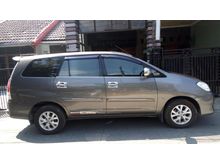 2011 Toyota Kijang Innova 2.0 G Bensin Captain Seat