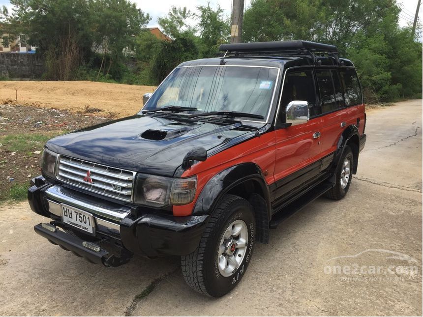 Mitsubishi pajero 1995