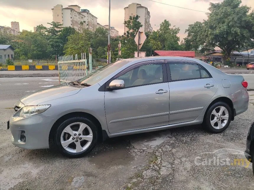 2010 Toyota Corolla Altis E Sedan