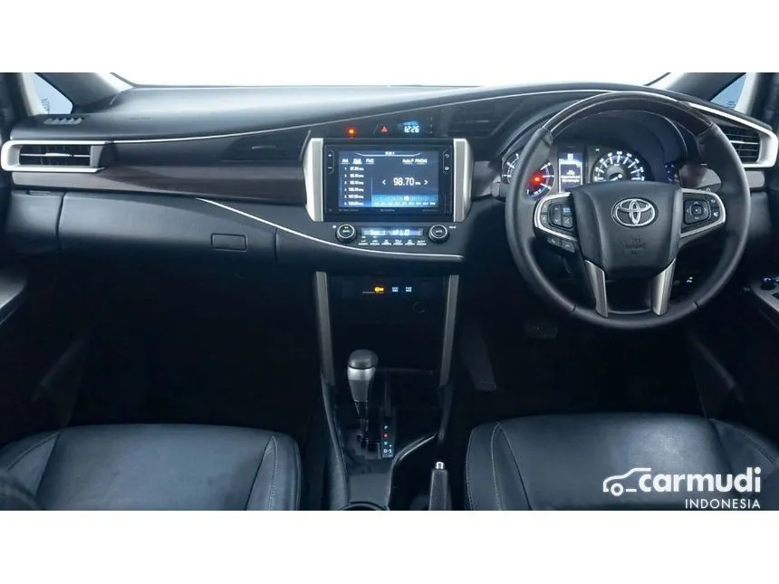 2020 Toyota Innova Venturer Wagon