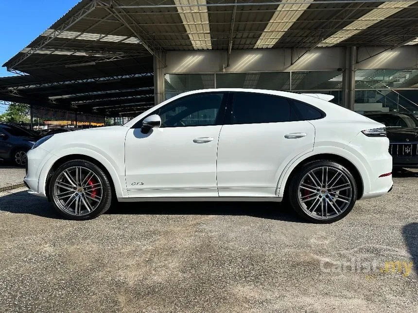 2022 Porsche Cayenne Turbo GT Coupe