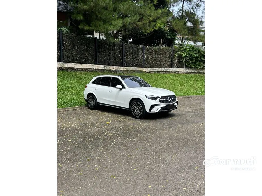 2023 Mercedes-Benz GLC300 AMG Line 4MATIC SUV