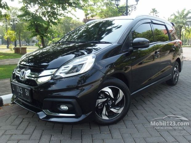  Mobil  bekas dijual  di  Surabaya  Jawa timur Indonesia 