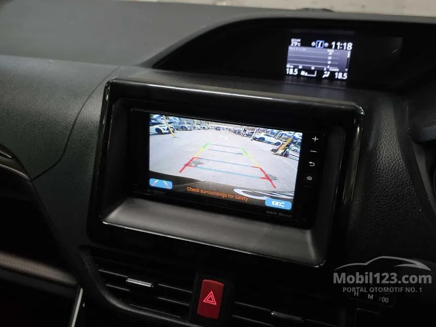 2020 Toyota Voxy MPV