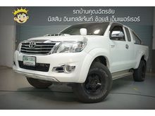 2013 Toyota Hilux Vigo 2.5 CHAMP SMARTCAB (ปี 11-15) Prerunner E Pickup MT