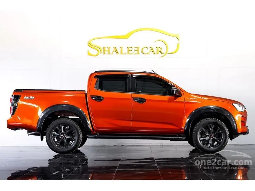 2022 Isuzu D-MAX Vcross M Cab-4 Pickup
