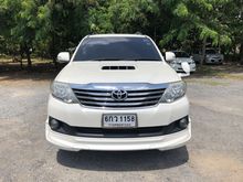 2012 Toyota Fortuner 3.0 (ปี 12-15) V SUV AT