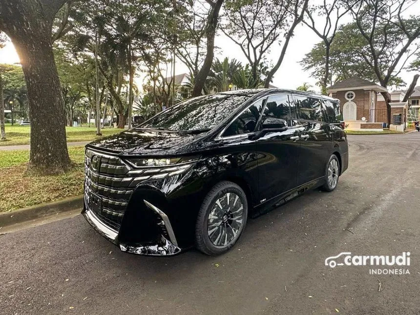 2024 Toyota Alphard HEV Modellista MPV