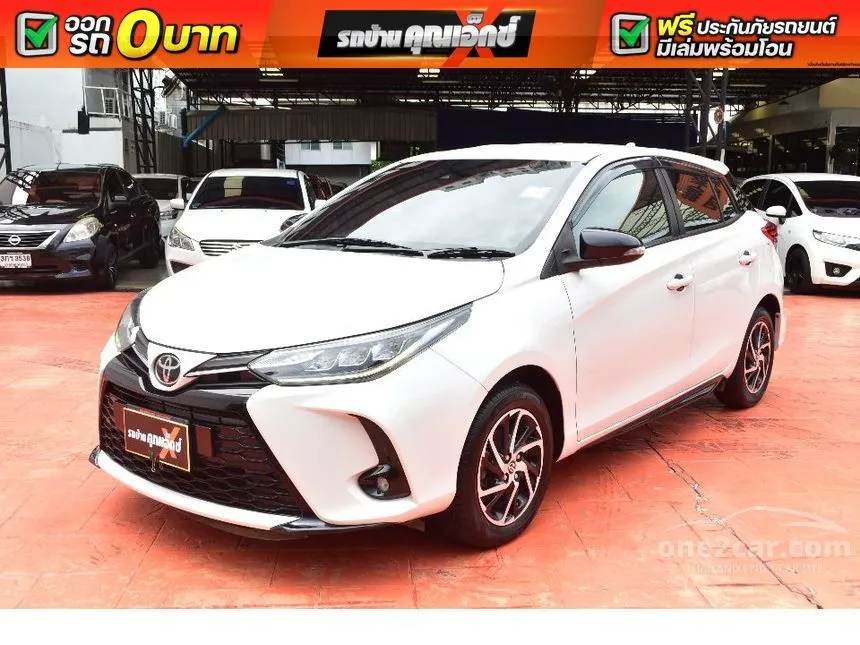 2021 Toyota YARIS Sport Premium Hatchback