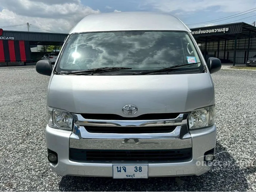 2012 Toyota HIACE D4D Van