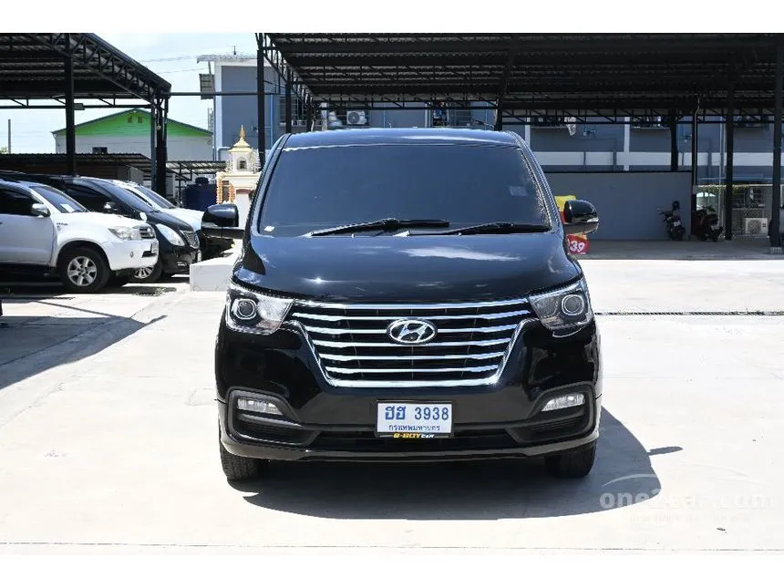 2018 Hyundai H-1 Deluxe Van