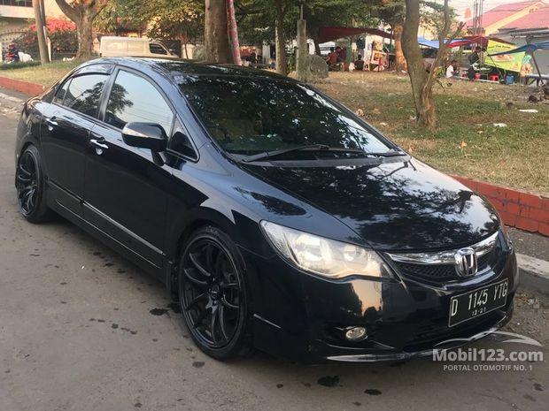 Honda Civic Mobil Bekas Baru dijual di Indonesia - Dari 