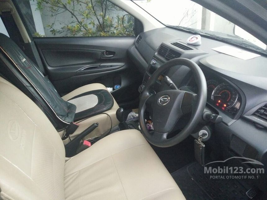2016 Daihatsu Xenia D MPV