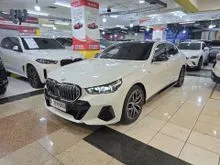 2024 BMW 520i 2.0 M Sport Sedan Paket Kredit CIMB Niaga Auto Finance Siap Pakai Terima Tukar Tambah Cash Kredit Siap Pakai Perfect Condition