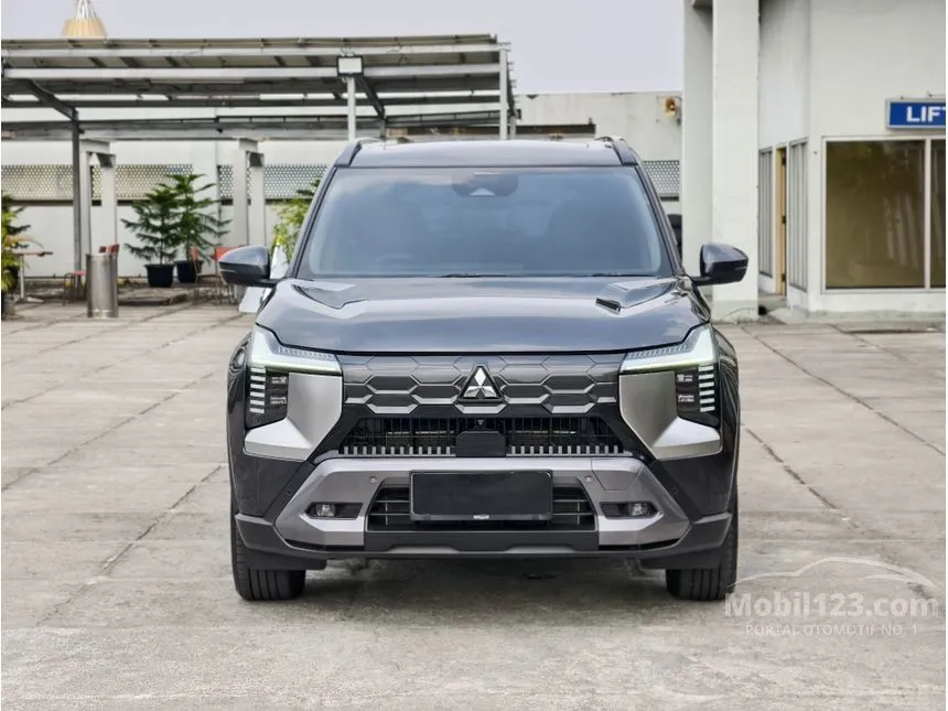2025 Mitsubishi Destinator Ultimate SUV
