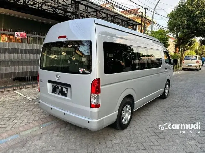 2024 Toyota Hiace Commuter Van Wagon