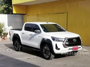 2020 Toyota Hilux Revo 2.4 DOUBLE CAB Prerunner Mid Pickup