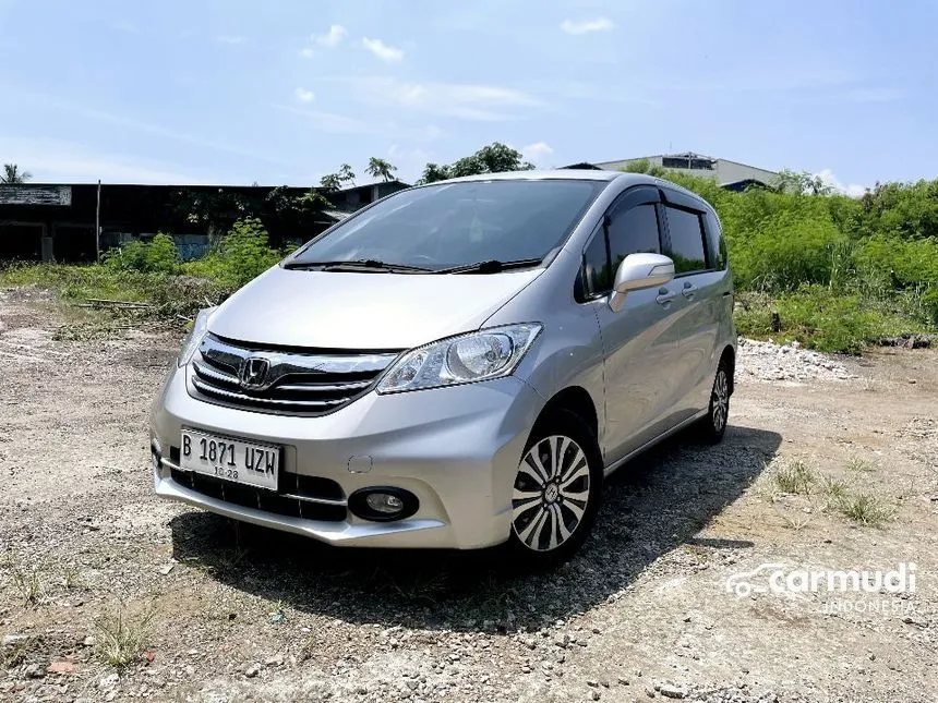 2013 Honda Freed S MPV