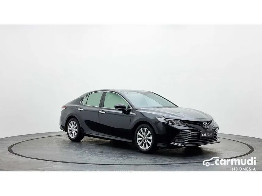 2019 Toyota Camry V Sedan