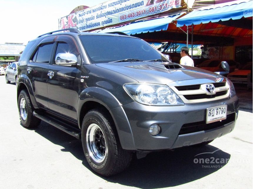 Toyota fortuner 2005