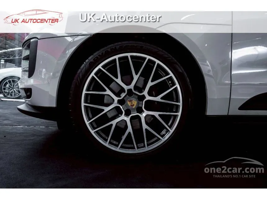 2021 Porsche MACAN SUV