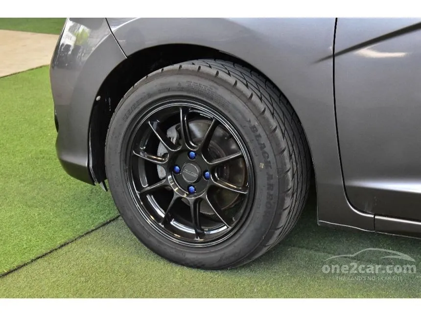 2018 Honda JAZZ V+ Hatchback