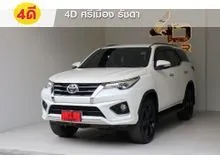 2016 Toyota FORTUNER 2.8 (ปี 15-25) TRD Sportivo (White+Backtop) 4WD SUV