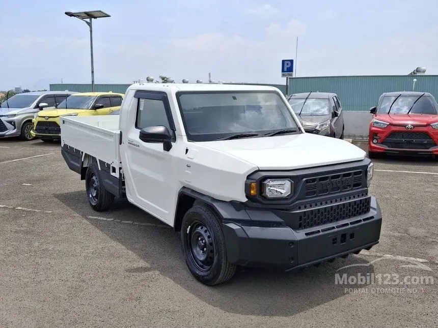 Jual Mobil Toyota Hilux Rangga 2024 Standard Cab & Chassis Single Cab 2.4 di Jawa Timur Manual Pick