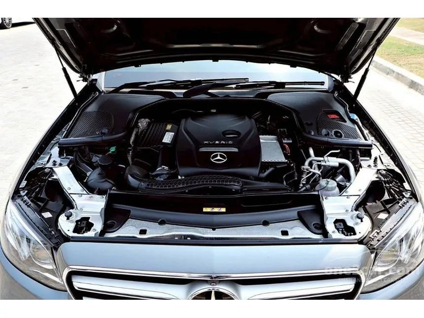 2018 Mercedes-Benz E350 e AMG Dynamic Sedan