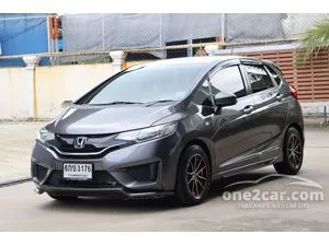 2017 Honda JAZZ 1.5 V+ Hatchback