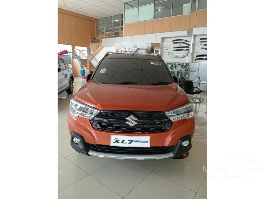 Jual Mobil Suzuki XL7 2023 ALPHA 1.5 di Jawa Barat Automatic Wagon Lainnya Rp 238.000.000