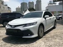 2022 Toyota Camry 2,5 V Sedan
