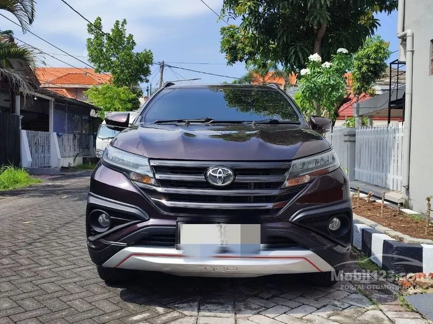 Jual Mobil Toyota Rush 2018 TRD Sportivo 1.5 di Jawa Timur Automatic SUV Ungu Rp 214.000.001
