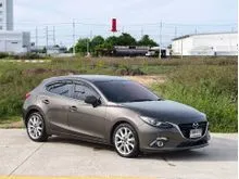 2015 Mazda 3 2.0 (ปี 14-18) SP Sports Hatchback